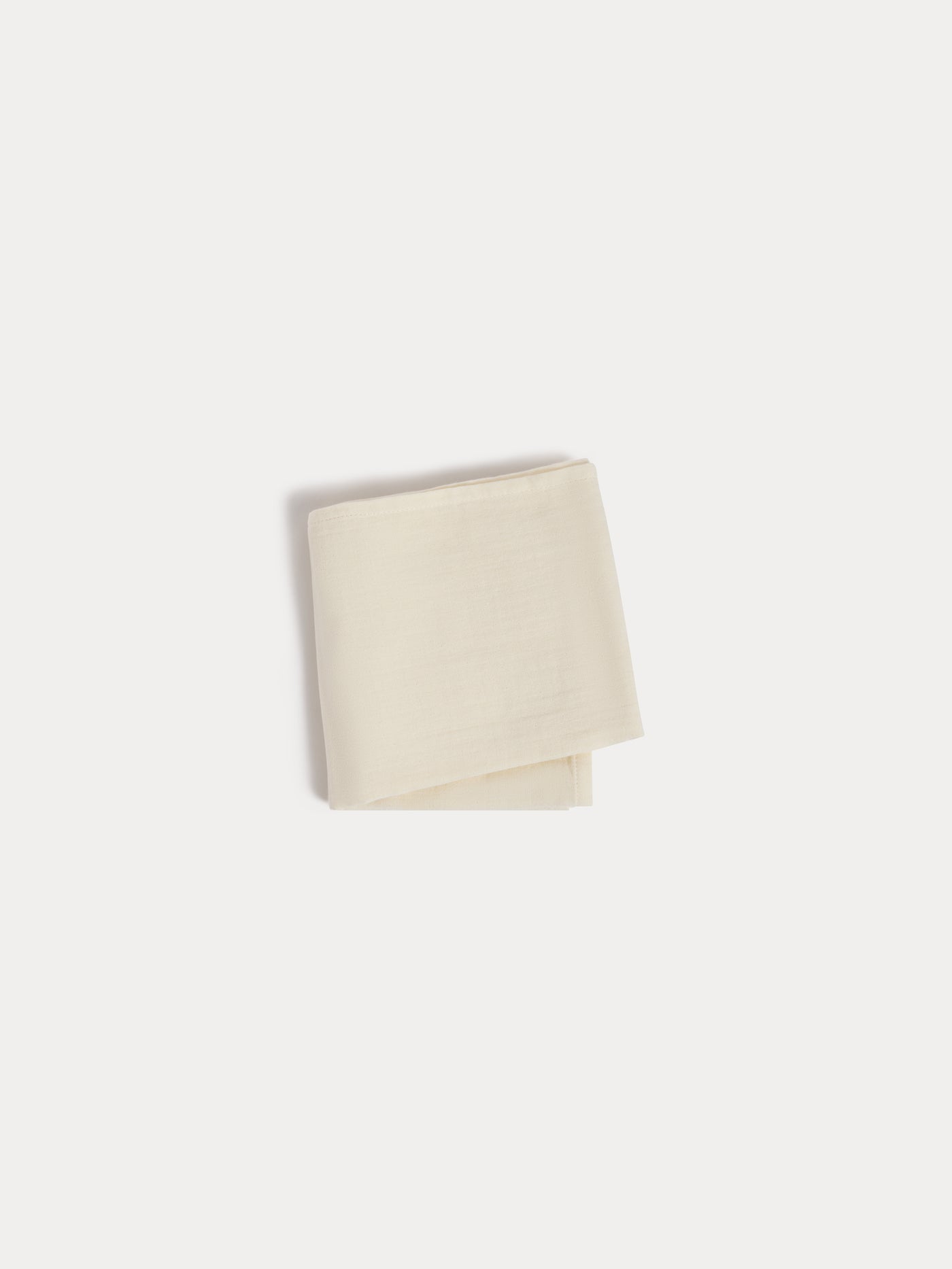 Doudou Wickeldecke mit Kirschmotiv aus Bio-Baumwolle